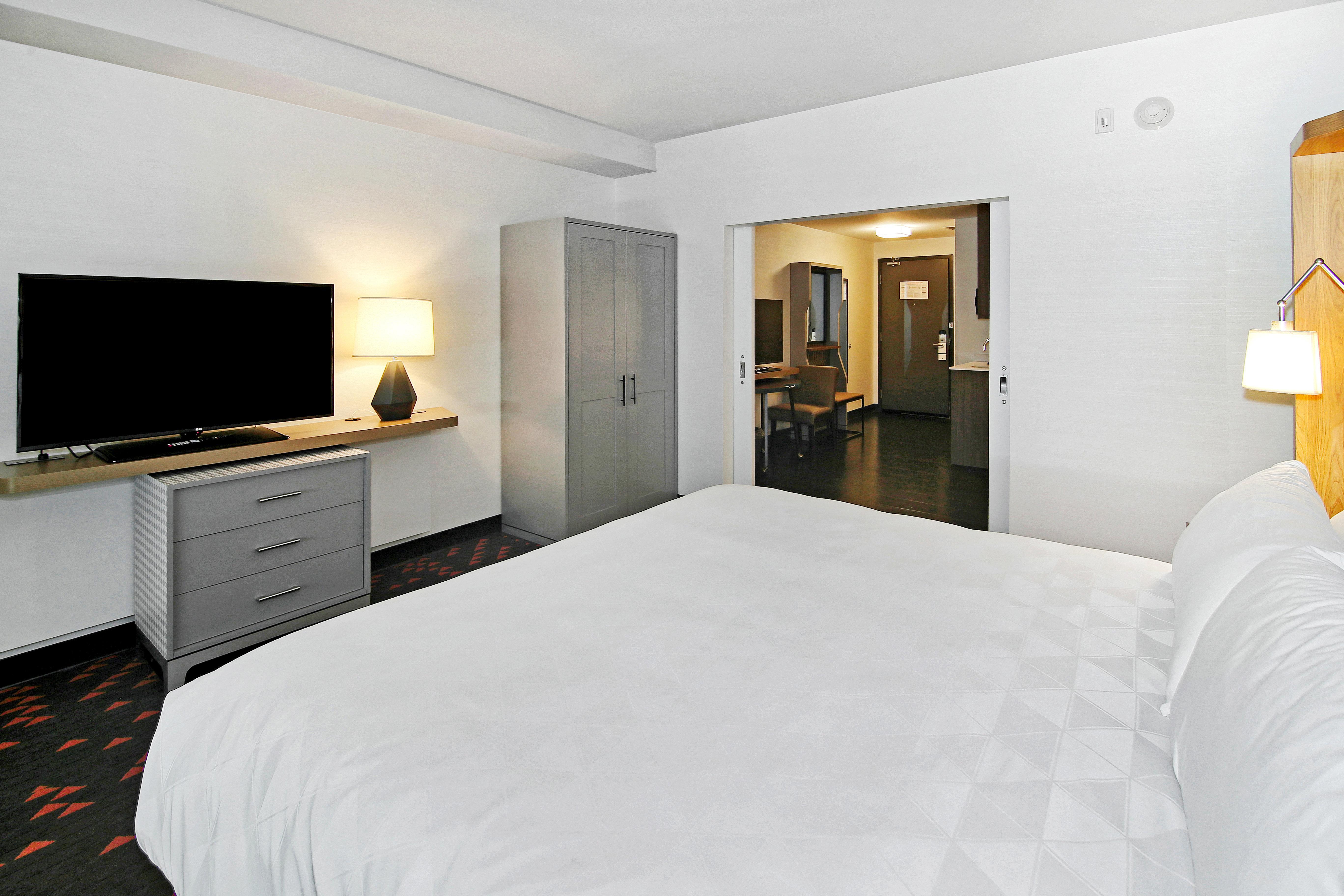 Holiday Inn Hotel & Suites - Calgary Airport North By Ihg Buitenkant foto