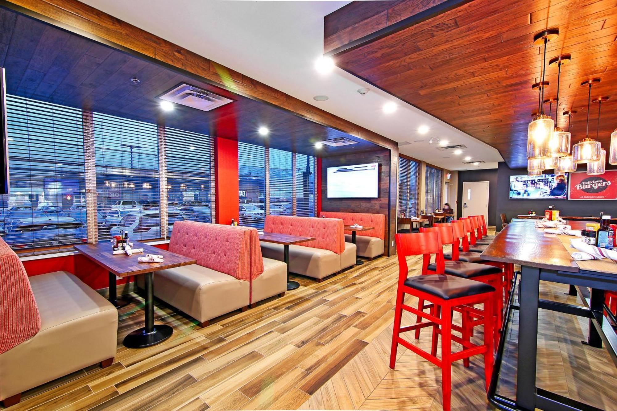 Holiday Inn Hotel & Suites - Calgary Airport North By Ihg Buitenkant foto